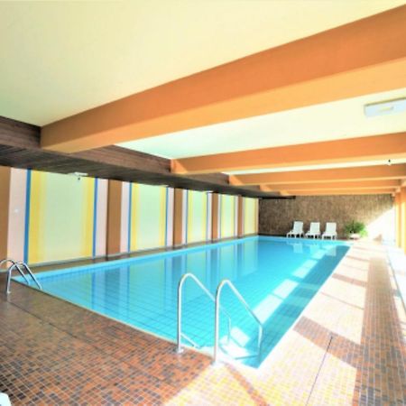 Lovely 1-Bedroom Vacation Studio Apartment With Pool And Sauna Laax Ngoại thất bức ảnh