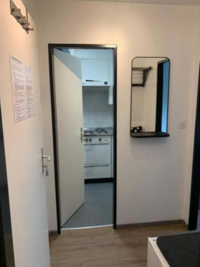 Lovely 1-Bedroom Vacation Studio Apartment With Pool And Sauna Laax Ngoại thất bức ảnh
